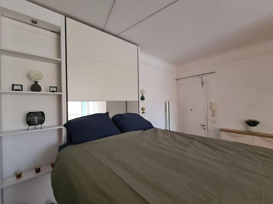 Studio A 2 Pas De La Gare Sartrouville Kültér fotó